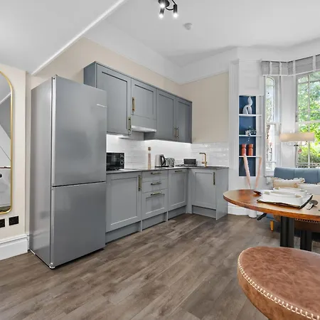 Vichy - The Hampstead Star | Prime Location Apartamento